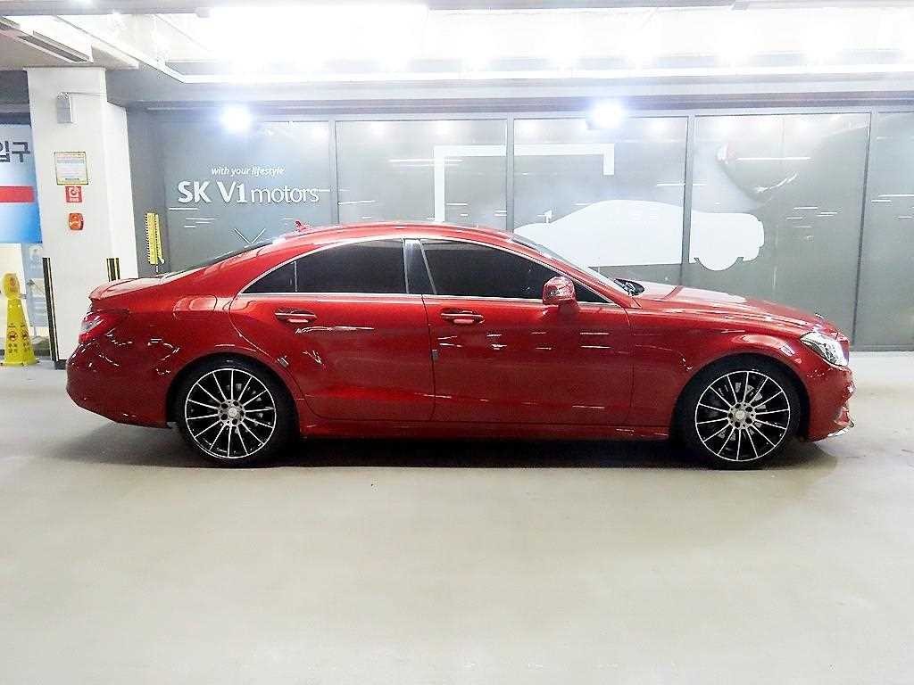 벤츠 CLS 클래스 CLS클래스 W218 CLS 400 AMG Line 이미지 3