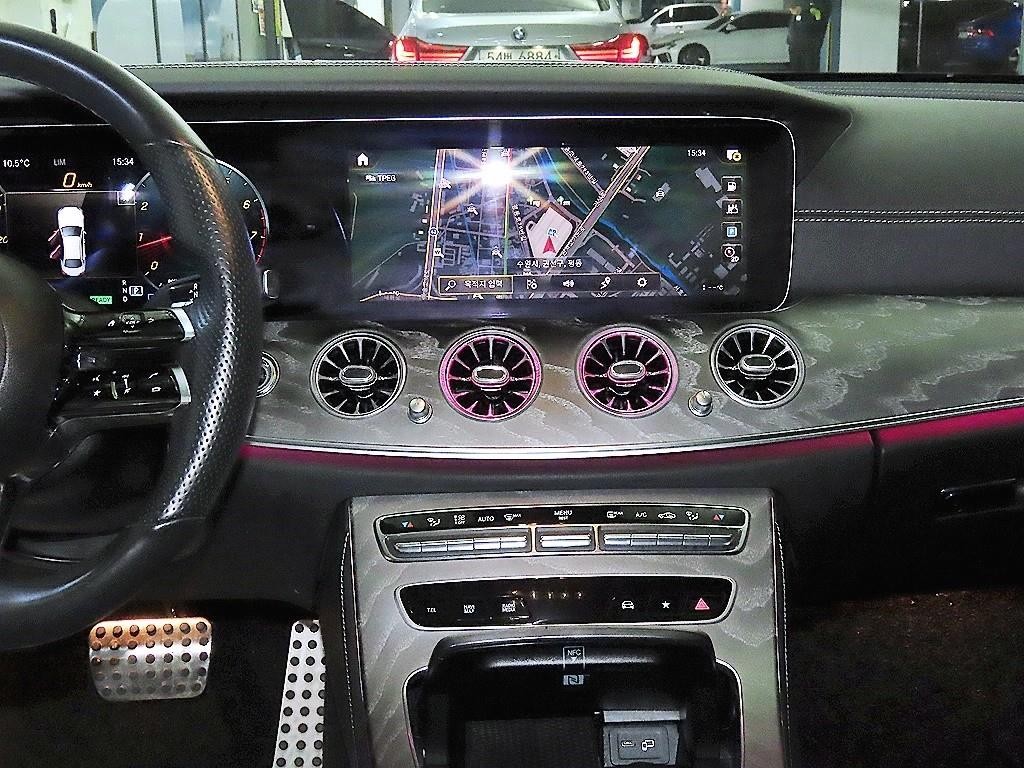 벤츠 E 클래스 E-클래스 W213 E350 4MATIC AMG LINE 이미지 11