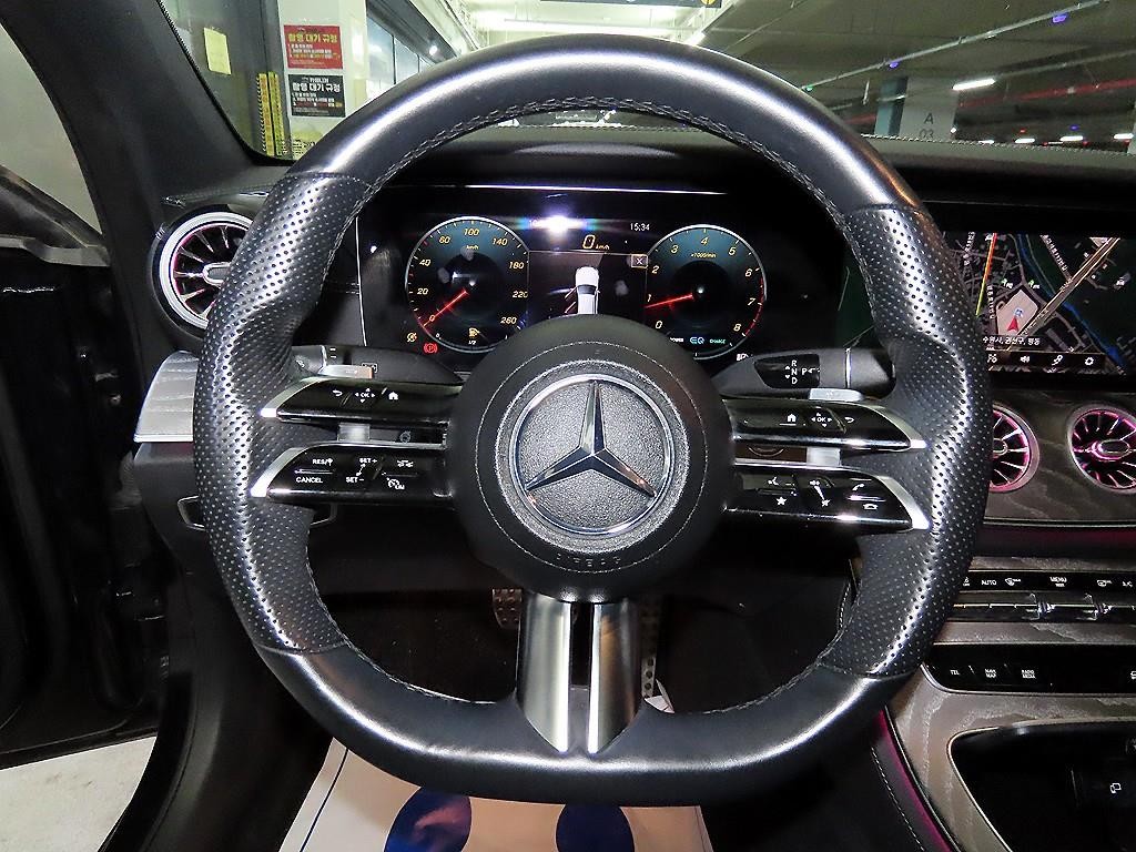 벤츠 E 클래스 E-클래스 W213 E350 4MATIC AMG LINE 이미지 8