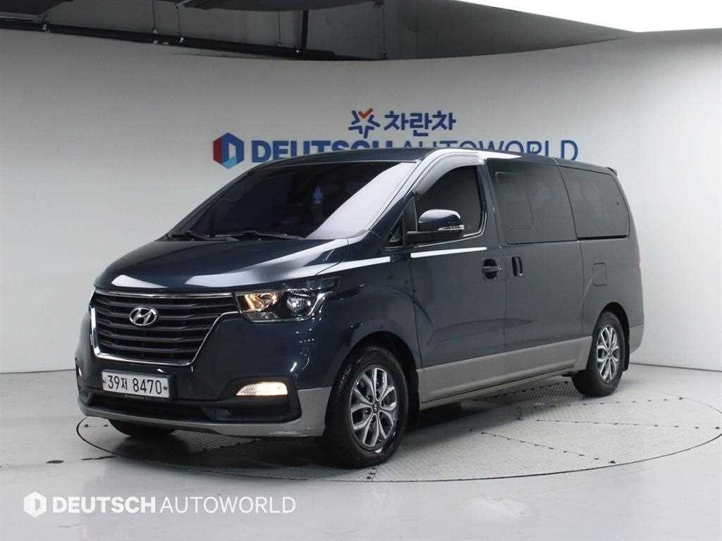 현대 스타렉스 더 뉴 그랜드 스타렉스 2WD 어반 9인승 프리미엄 스페셜 이미지 1
