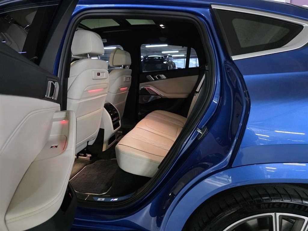 BMW X6 X6 (G06) M50d 이미지 15