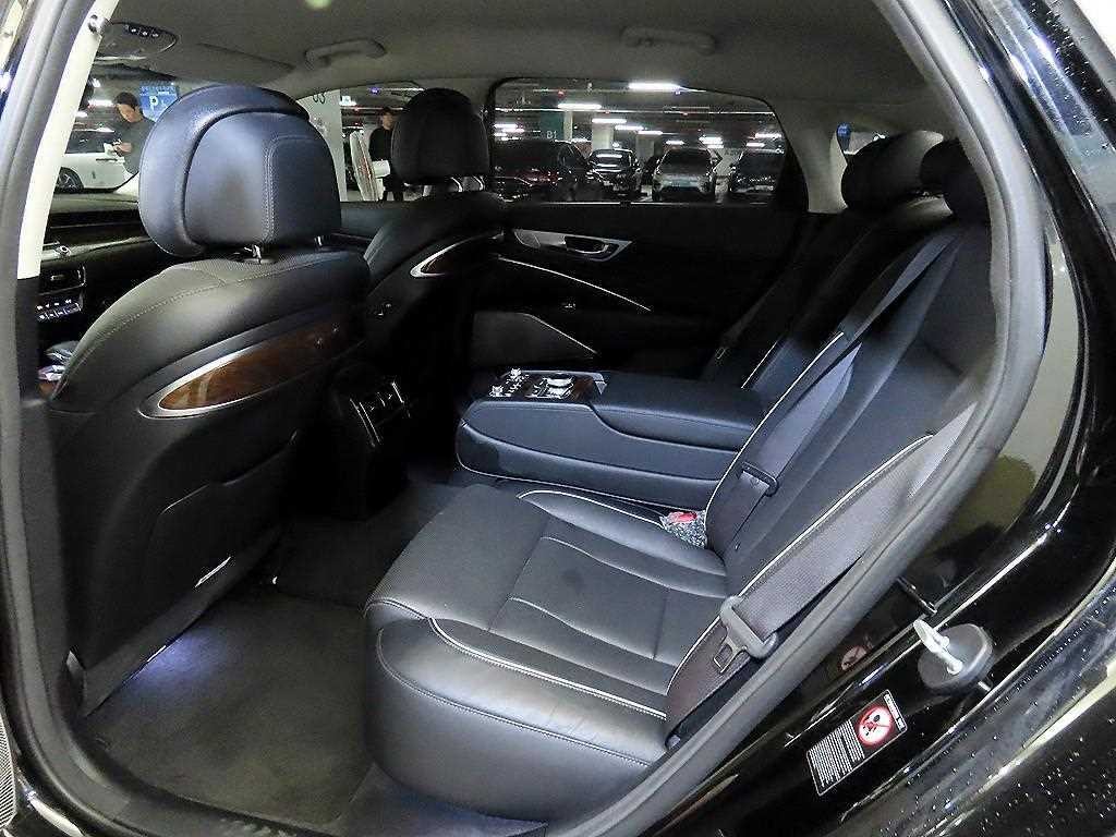 기아 K9 더 K9 3.8 GDI AWD 플래티넘Ⅲ 이미지 7