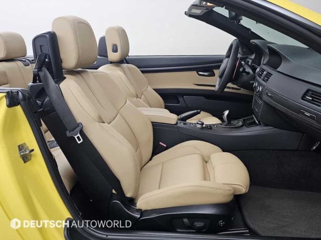 BMW 3시리즈 M3 (F80, E90) M3 컨버터블 이미지 10
