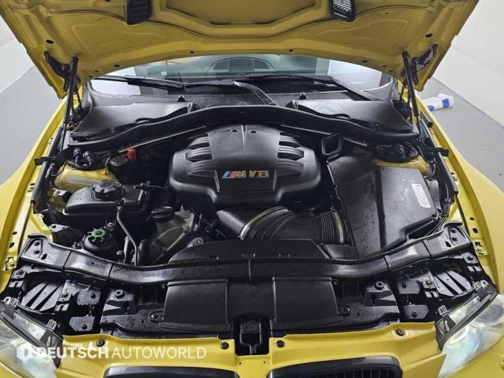 BMW 3시리즈 M3 (F80, E90) M3 컨버터블 이미지 6