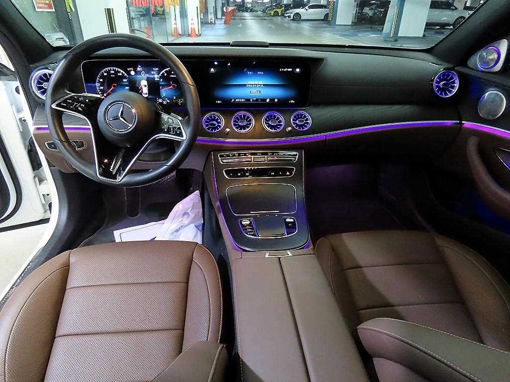 벤츠 E 클래스 E-클래스 W213 E250 아방가르드 이미지 10