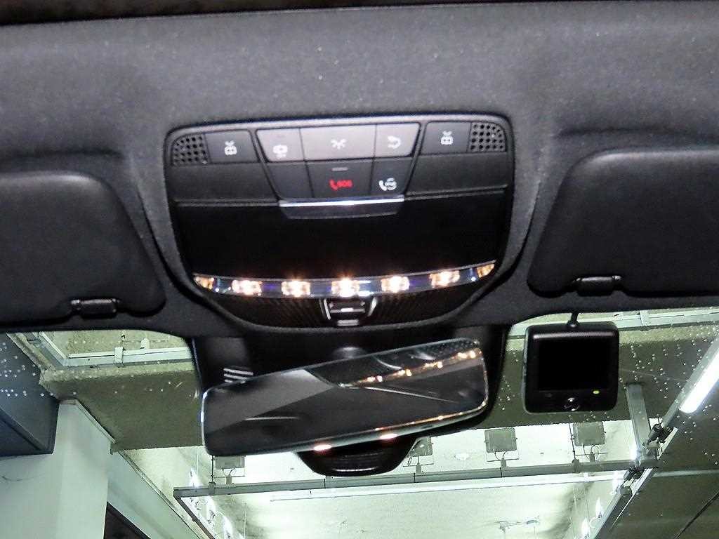 벤츠 E 클래스 E-클래스 W213 E250 아방가르드 이미지 14