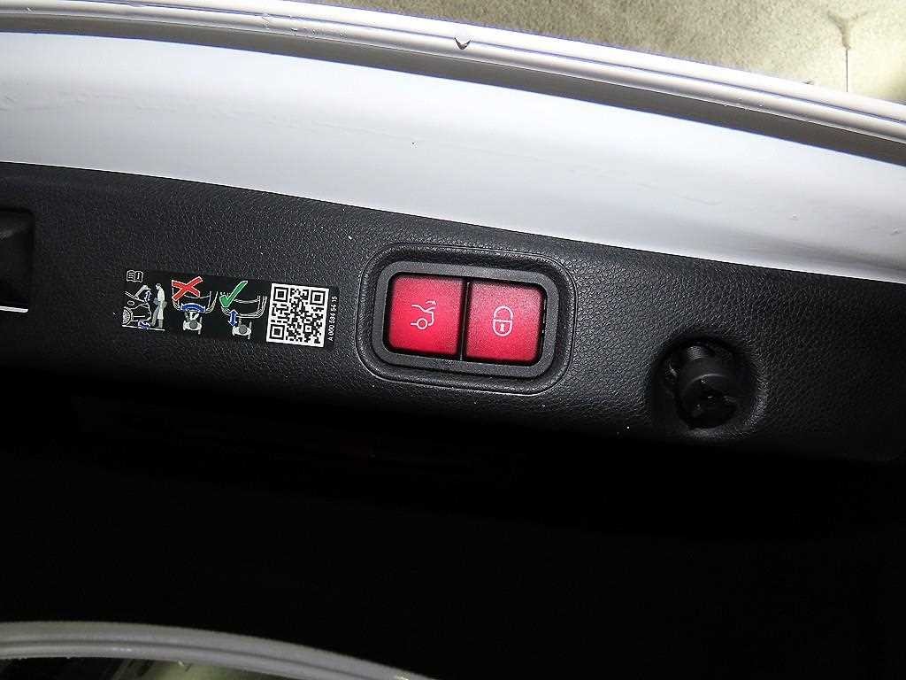 벤츠 E 클래스 E-클래스 W213 E250 아방가르드 이미지 16
