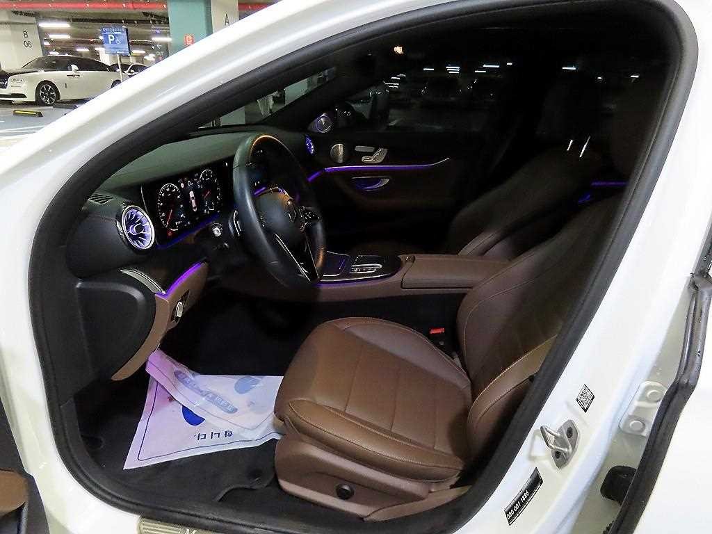 벤츠 E 클래스 E-클래스 W213 E250 아방가르드 이미지 6