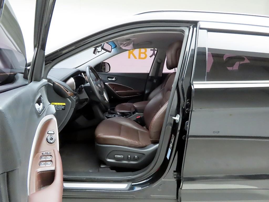현대 맥스크루즈 더뉴맥스크루즈 E-VGT R2.2 2WD 파이니스트에디션 이미지 13