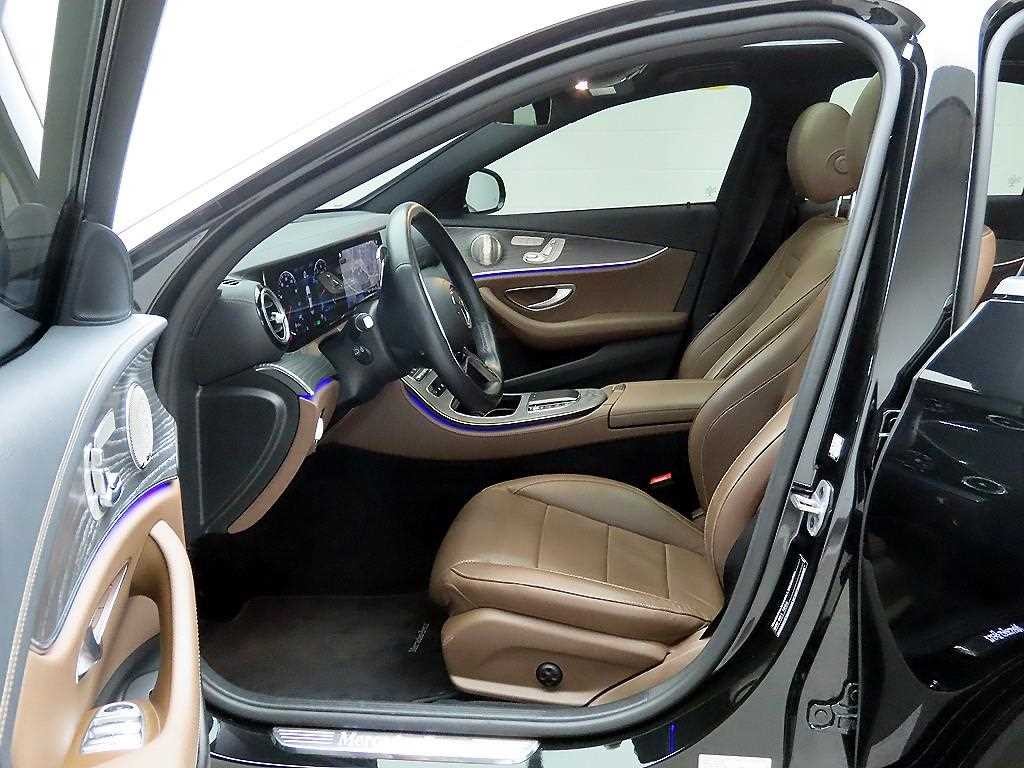 벤츠 E 클래스 E-클래스 W213 E350 4MATIC 아방가르드 이미지 13