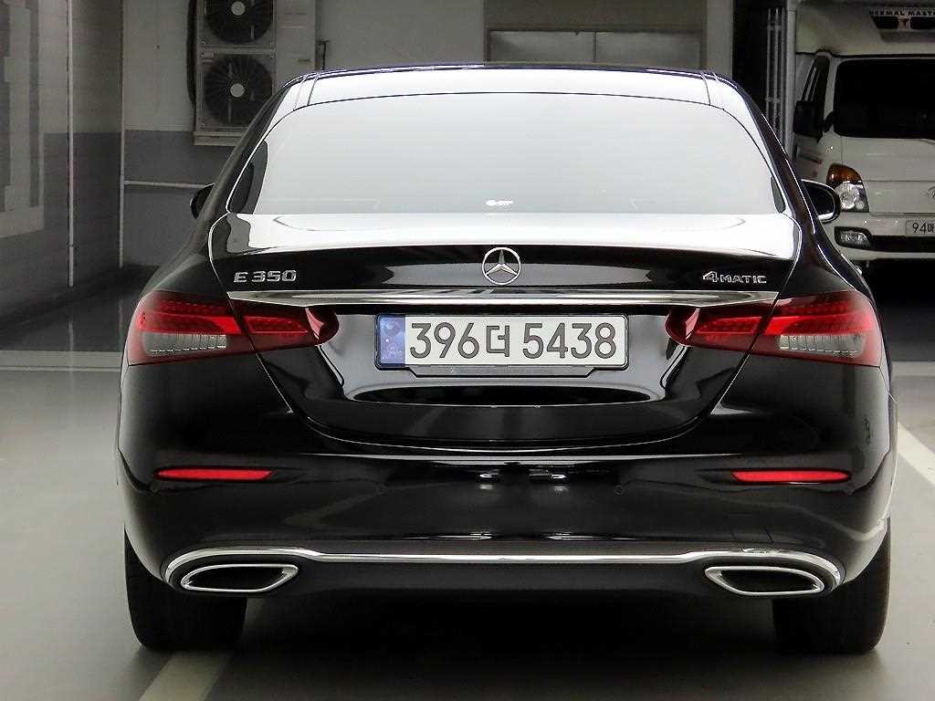 벤츠 E 클래스 E-클래스 W213 E350 4MATIC 아방가르드 이미지 3