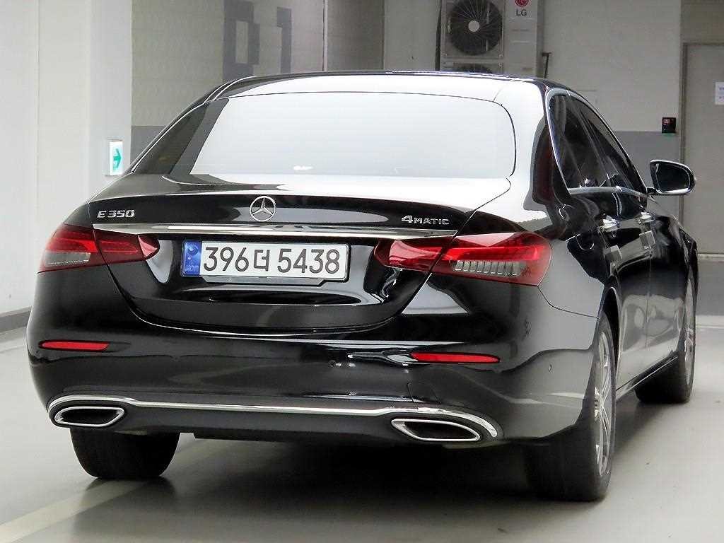 벤츠 E 클래스 E-클래스 W213 E350 4MATIC 아방가르드 이미지 4