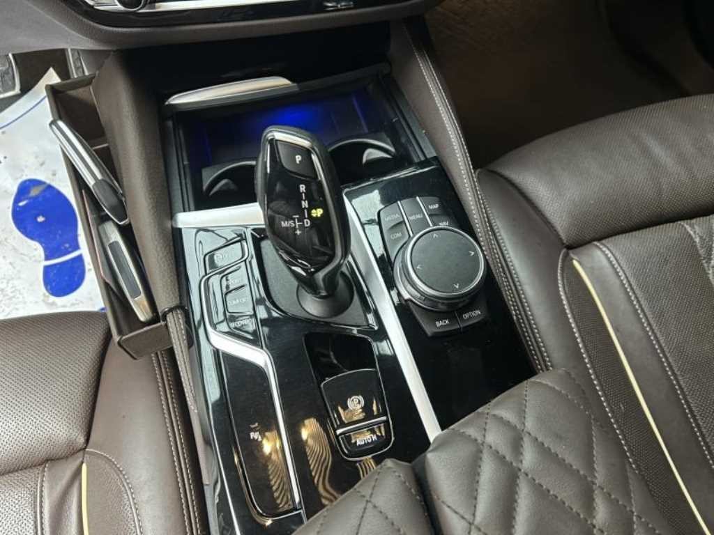 BMW 5시리즈 5시리즈 (G30) 530i M 스포츠 이미지 11