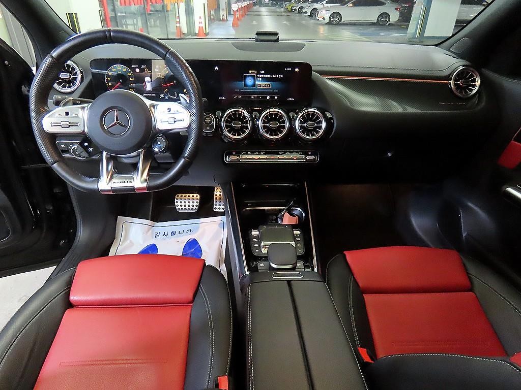 벤츠 GLA 클래스 GLA클래스 H247 GLA45 AMG 4MATIC + 이미지 10