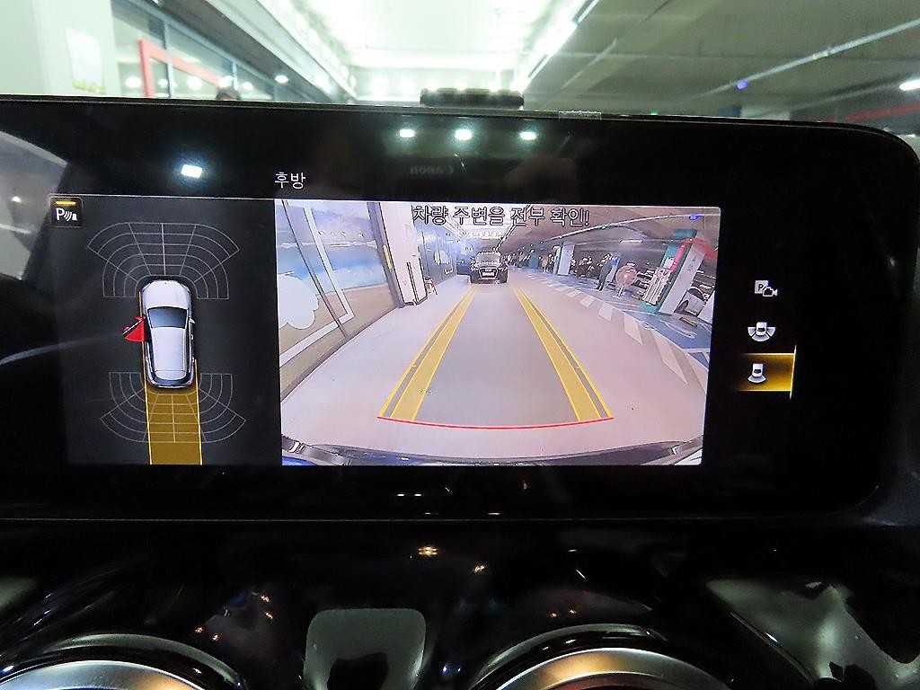 벤츠 GLA 클래스 GLA클래스 H247 GLA45 AMG 4MATIC + 이미지 14