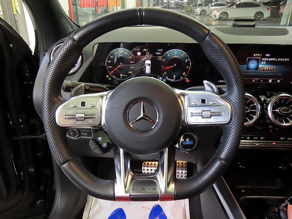 벤츠 GLA 클래스 GLA클래스 H247 GLA45 AMG 4MATIC + 이미지 8