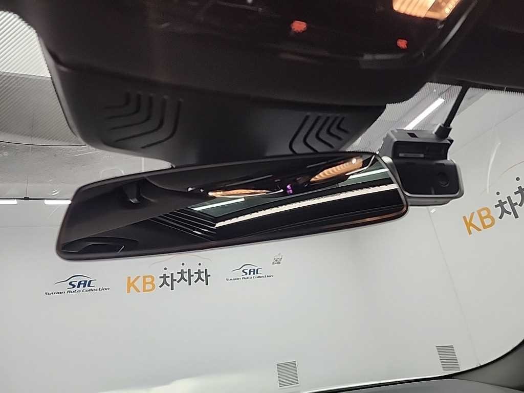 BMW 5시리즈 5시리즈 (G30) 530e M 스포츠 이미지 18