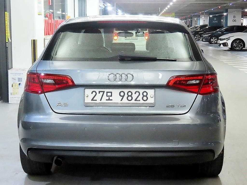 아우디 A3 뉴 A3 25 TDI 다이나믹 스포트백 이미지 5