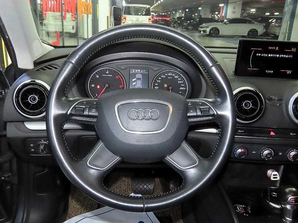아우디 A3 뉴 A3 25 TDI 다이나믹 스포트백 이미지 8