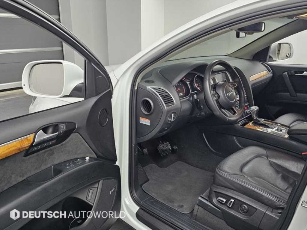 아우디 Q7 3.0 TDI 콰트로 다이나믹 이미지 11