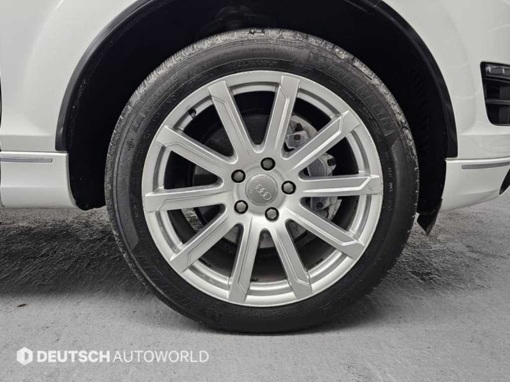 아우디 Q7 3.0 TDI 콰트로 다이나믹 이미지 5