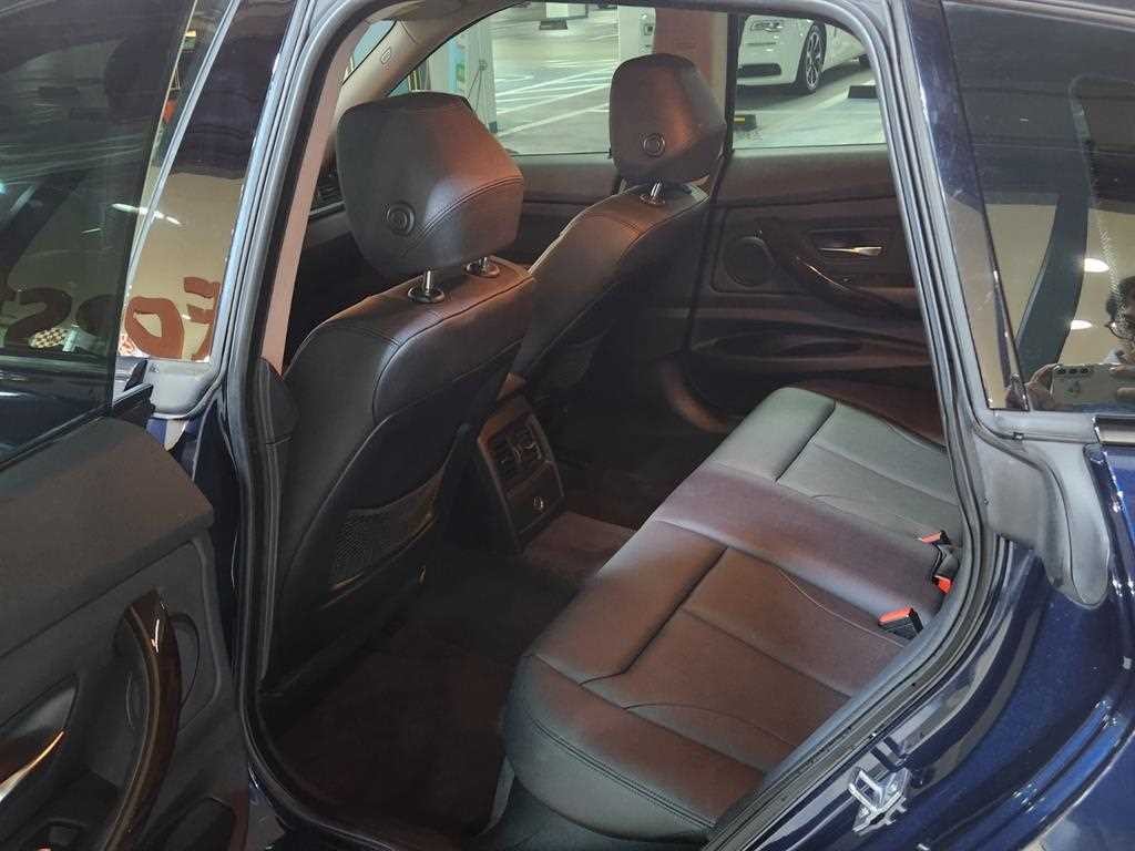 BMW 그란투리스모 3시리즈 GT (F34) GT 320D 이미지 18