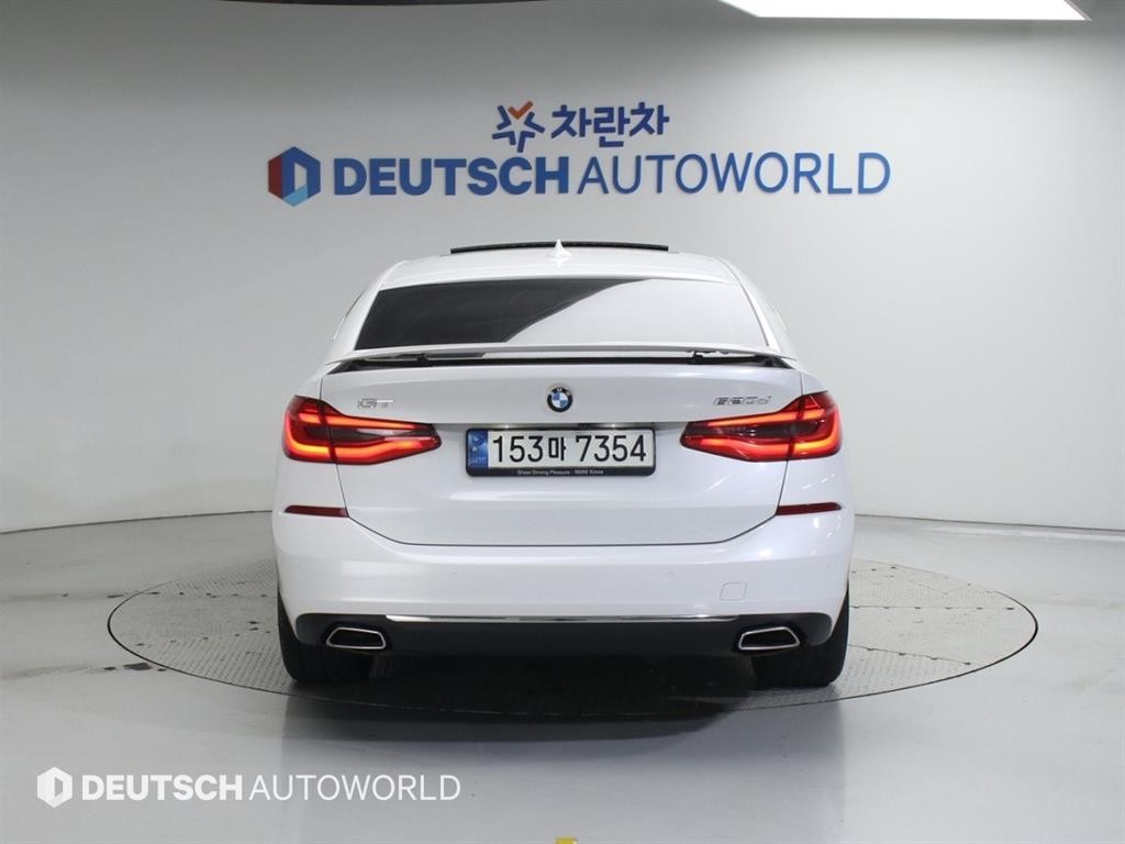 BMW 그란투리스모 6시리즈 GT (G32) 620d 럭셔리 이미지 4