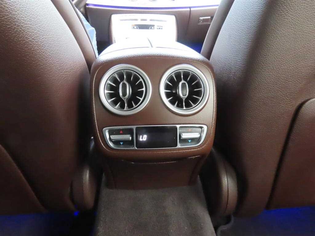 벤츠 CLS 클래스 CLS클래스 C257 CLS 450 4MATIC AMG Line 이미지 7