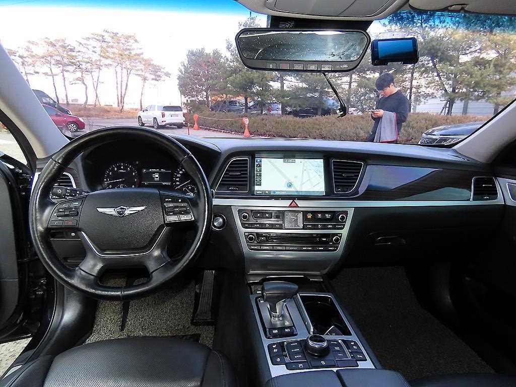 제네시스 G80 3.3 GDI AWD 프리미엄 럭셔리 이미지 7