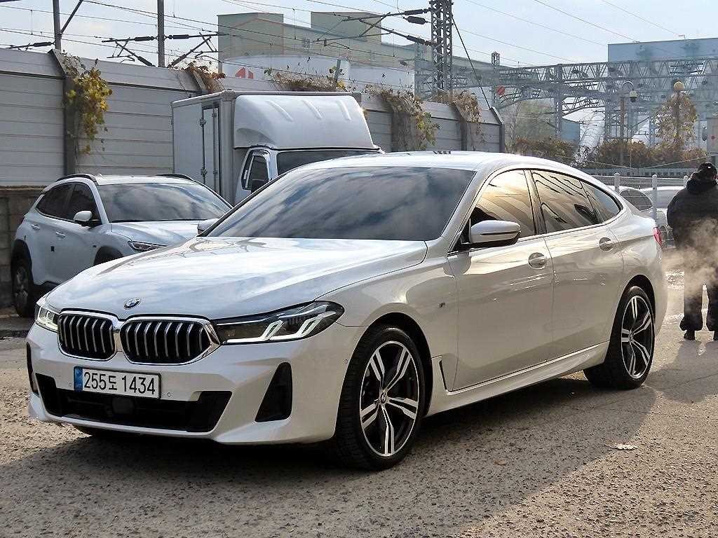 BMW 그란투리스모 6시리즈 GT (G32) 630i xDrive M 스포츠 이미지 2