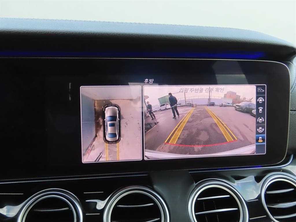 벤츠 E 클래스 E-클래스 W213 E400 4MATIC 익스클루시브 이미지 13