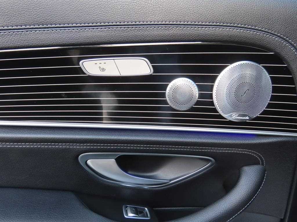 벤츠 E 클래스 E-클래스 W213 E400 4MATIC 익스클루시브 이미지 15
