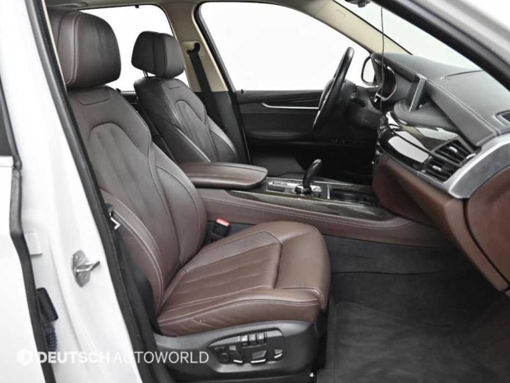 BMW X5 X5 (F15) xDrive 50i 이미지 10