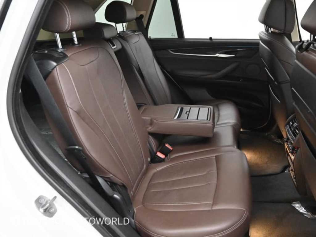 BMW X5 X5 (F15) xDrive 50i 이미지 12