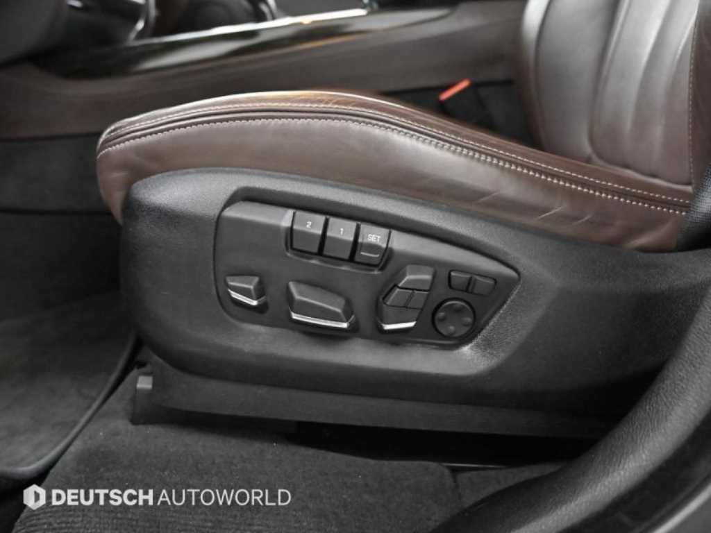 BMW X5 X5 (F15) xDrive 50i 이미지 17