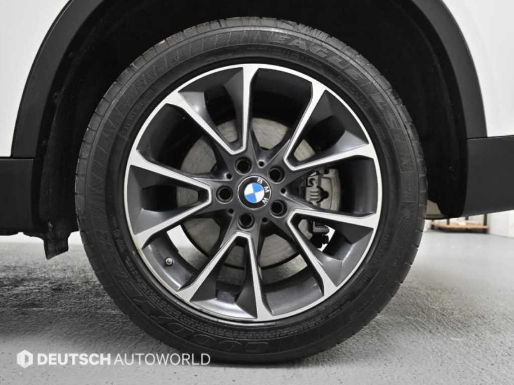 BMW X5 X5 (F15) xDrive 50i 이미지 5