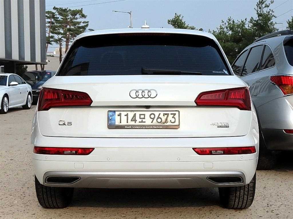 아우디 Q5 Q5 (FY) 40 TDI 콰트로 프리미엄 이미지 4