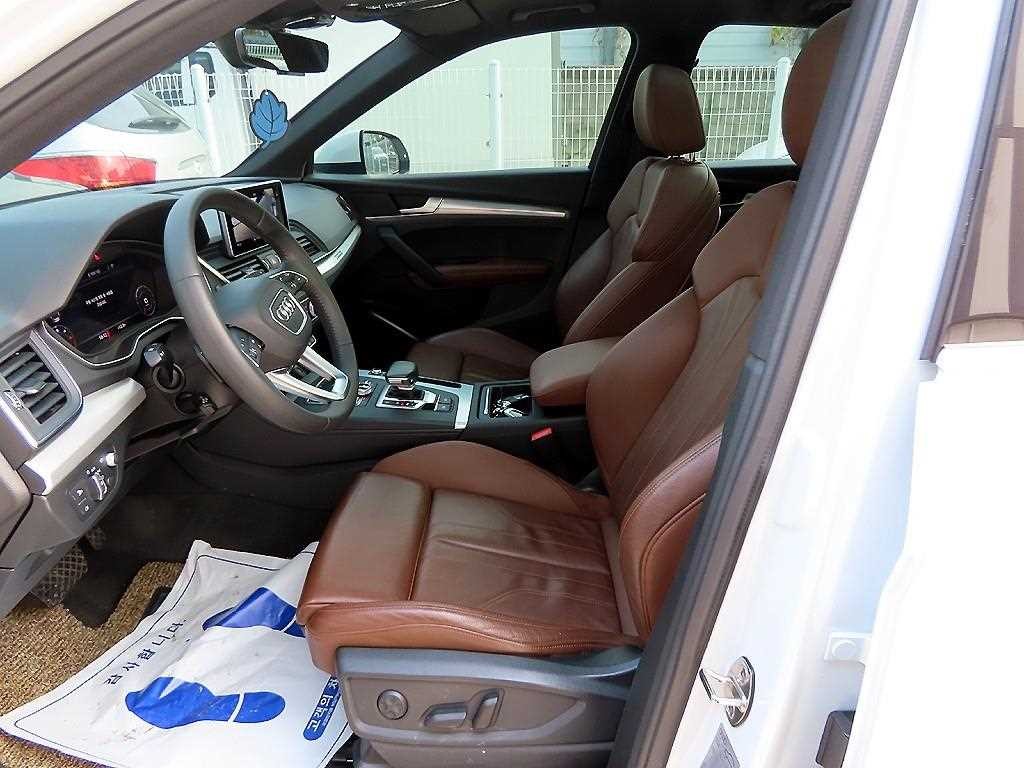 아우디 Q5 Q5 (FY) 40 TDI 콰트로 프리미엄 이미지 5