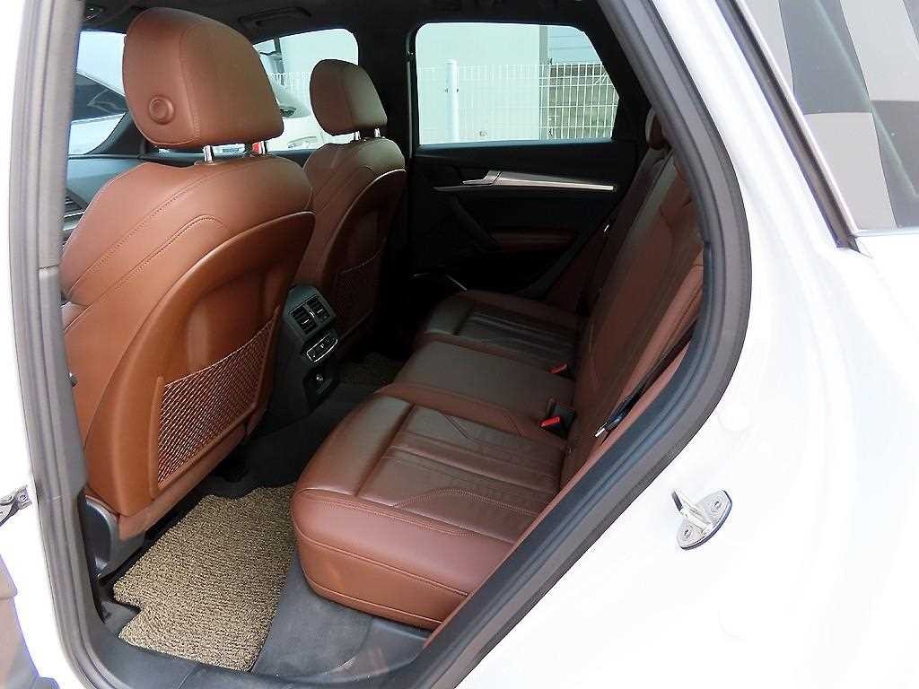 아우디 Q5 Q5 (FY) 40 TDI 콰트로 프리미엄 이미지 6