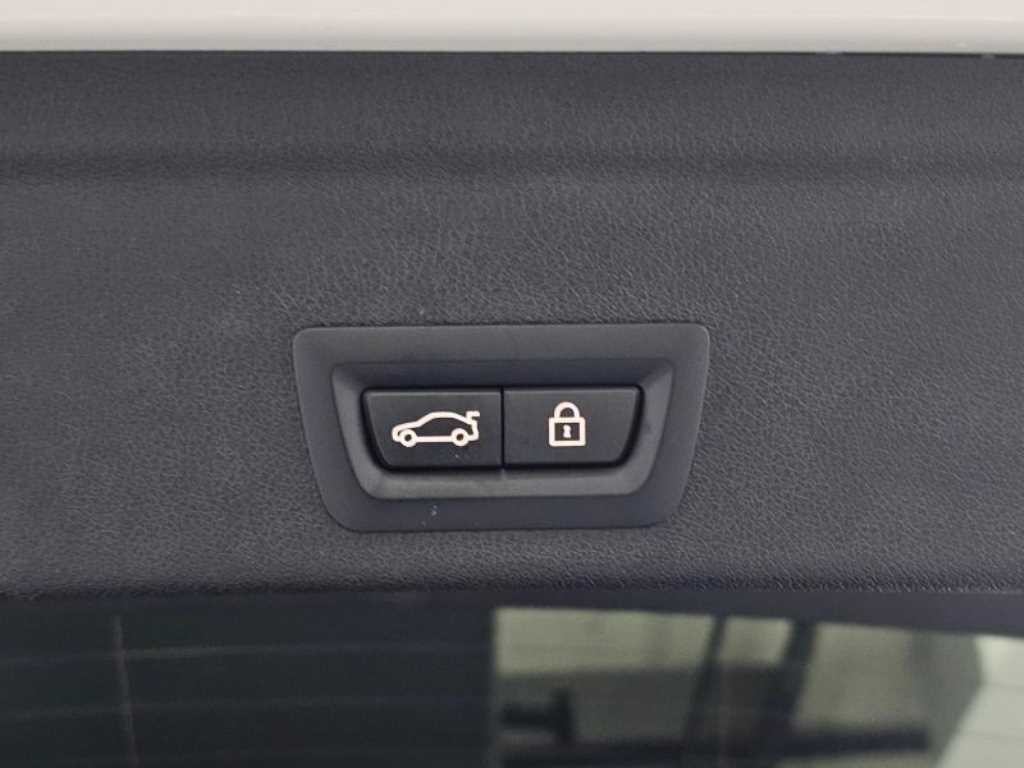 BMW X6 X6 (G06) xDrive 40i M 스포츠 이미지 20