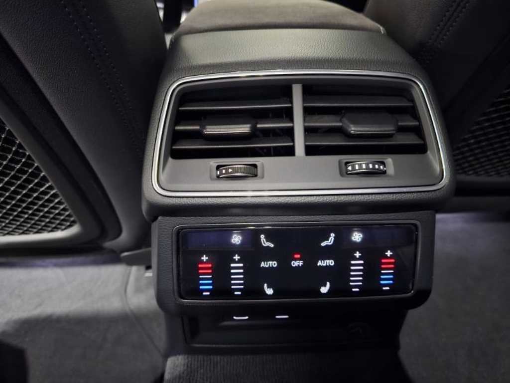 아우디 A6 A6 (C8) 45 TFSI 이미지 9