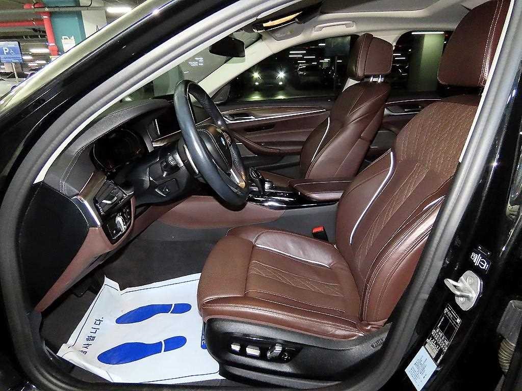 BMW 5시리즈 5시리즈 (G30) 530i 럭셔리 이미지 6