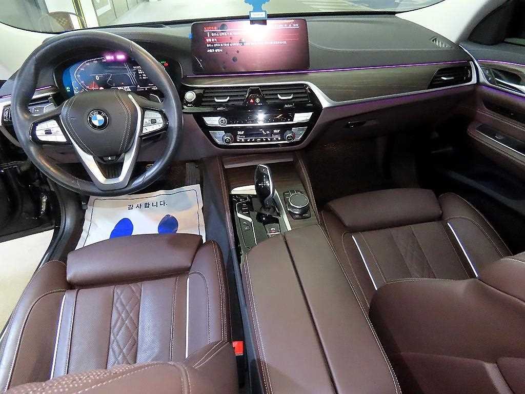 BMW 그란투리스모 6시리즈 GT (G32) 620d 럭셔리 이미지 10