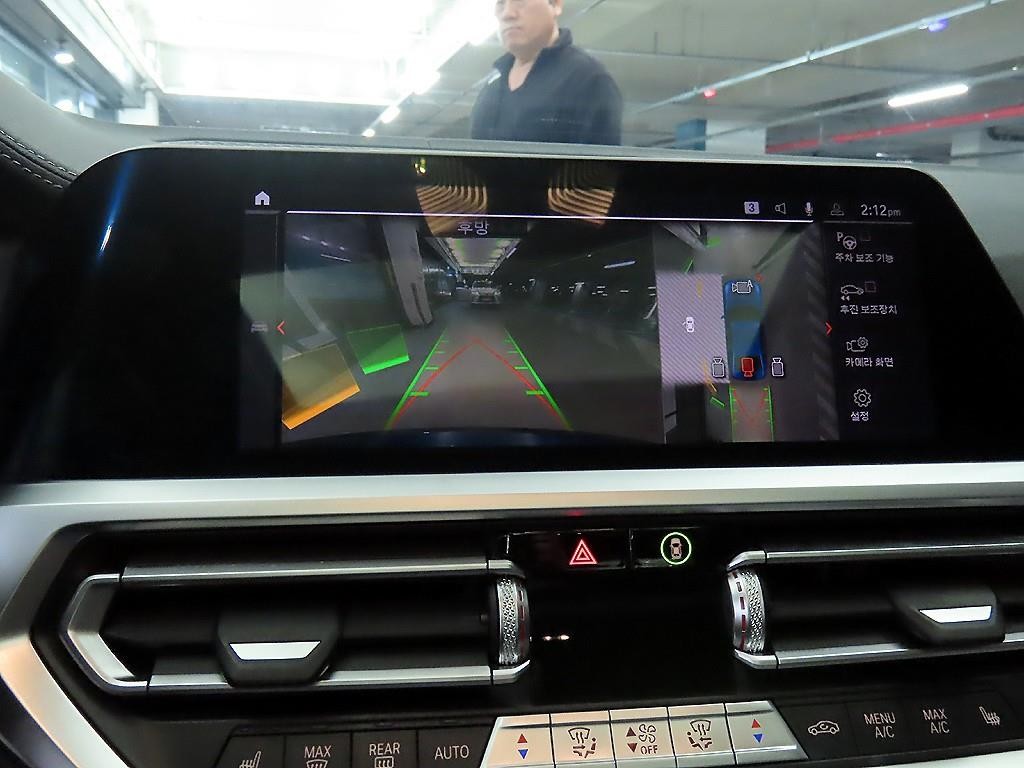 BMW 3시리즈 3시리즈 (G20) 320i 럭셔리 이미지 15
