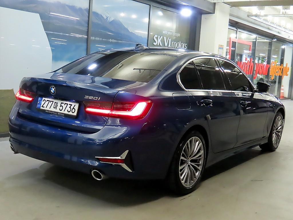 BMW 3시리즈 3시리즈 (G20) 320i 럭셔리 이미지 4