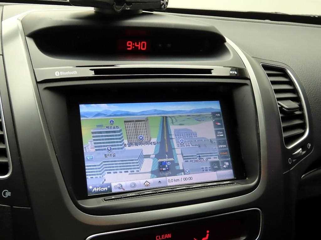 기아 쏘렌토 뉴 쏘렌토 R 2WD 2.0 프레스티지 이미지 8