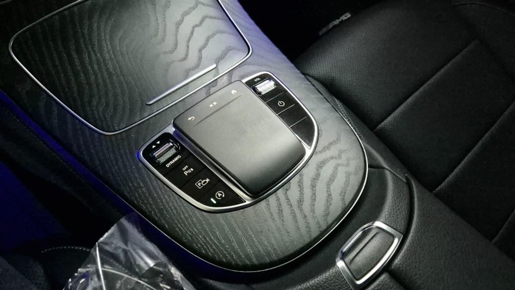 벤츠 E 클래스 E-클래스 W213 E220d 4MATIC AMG라인 이미지 12