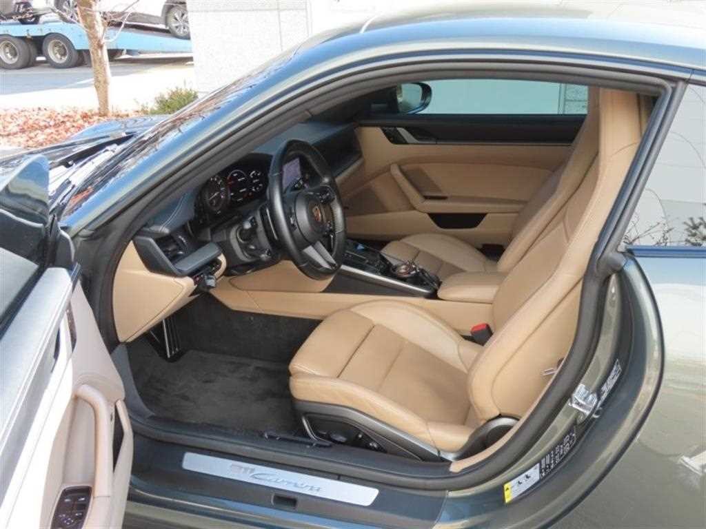 포르쉐 911 911(992) 카레라 이미지 13