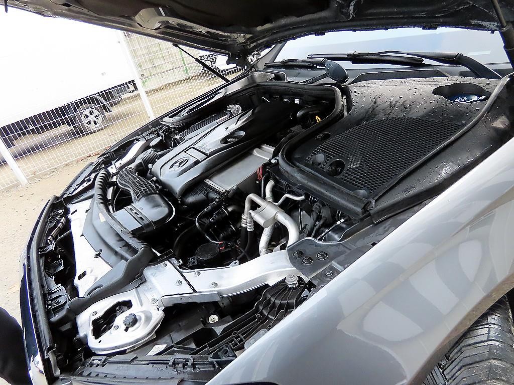 벤츠 E 클래스 E-클래스 W213 E300 4MATIC 익스클루시브 이미지 19