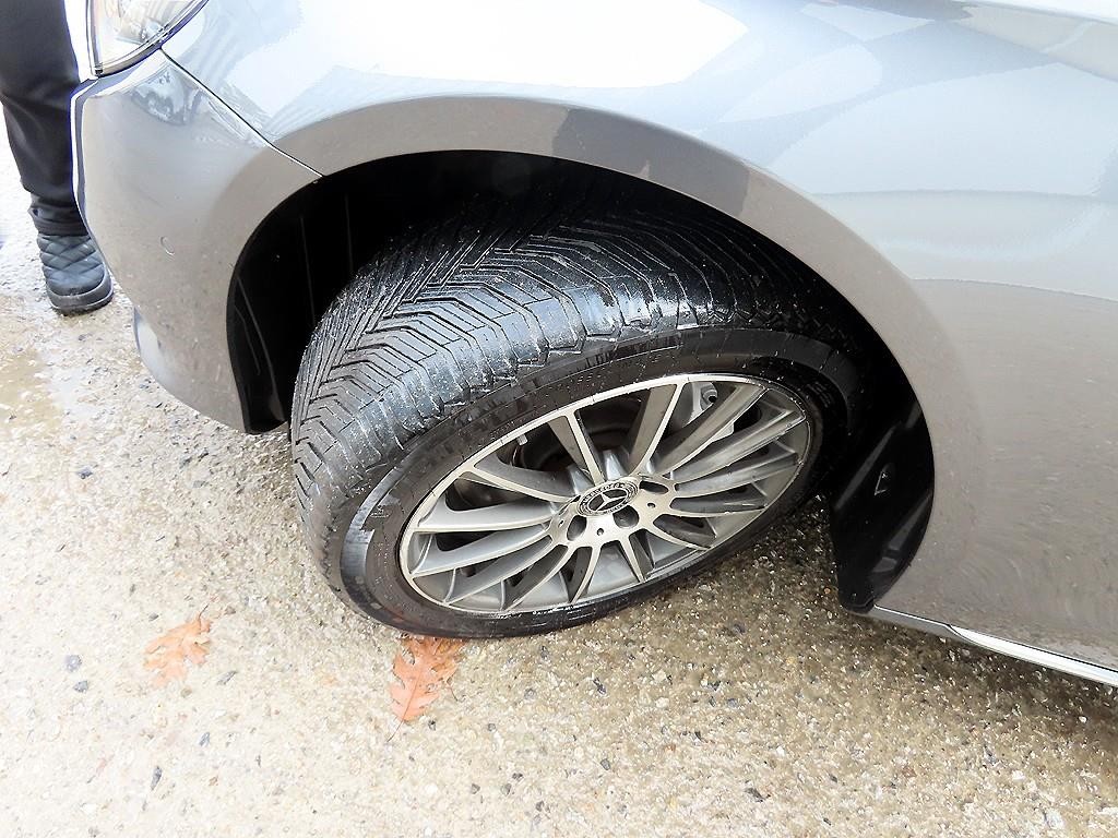 벤츠 E 클래스 E-클래스 W213 E300 4MATIC 익스클루시브 이미지 20